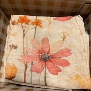 3 Botanical Wildflower Table Runners